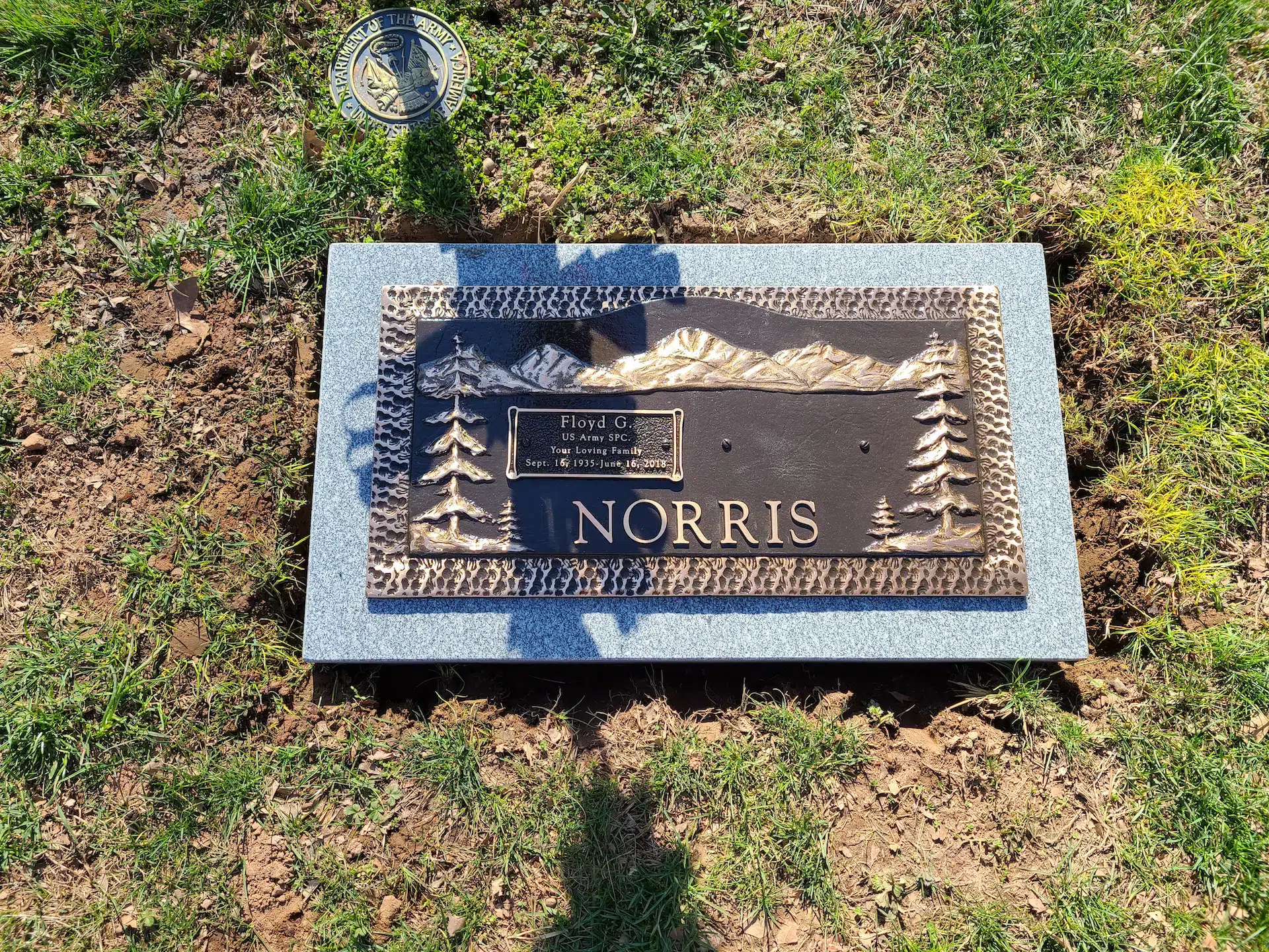 Bronze Memorial Plaque hand-carved by Plaque Finder in NJ — image 5